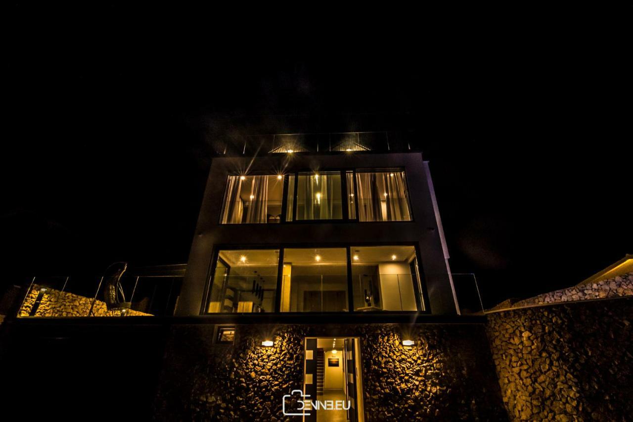 Villa Madomi Kustići Exteriör bild