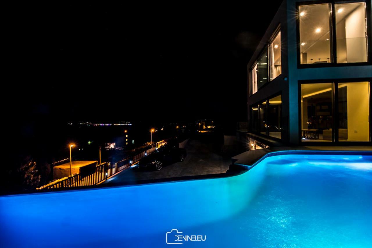 Villa Madomi Kustići Exteriör bild